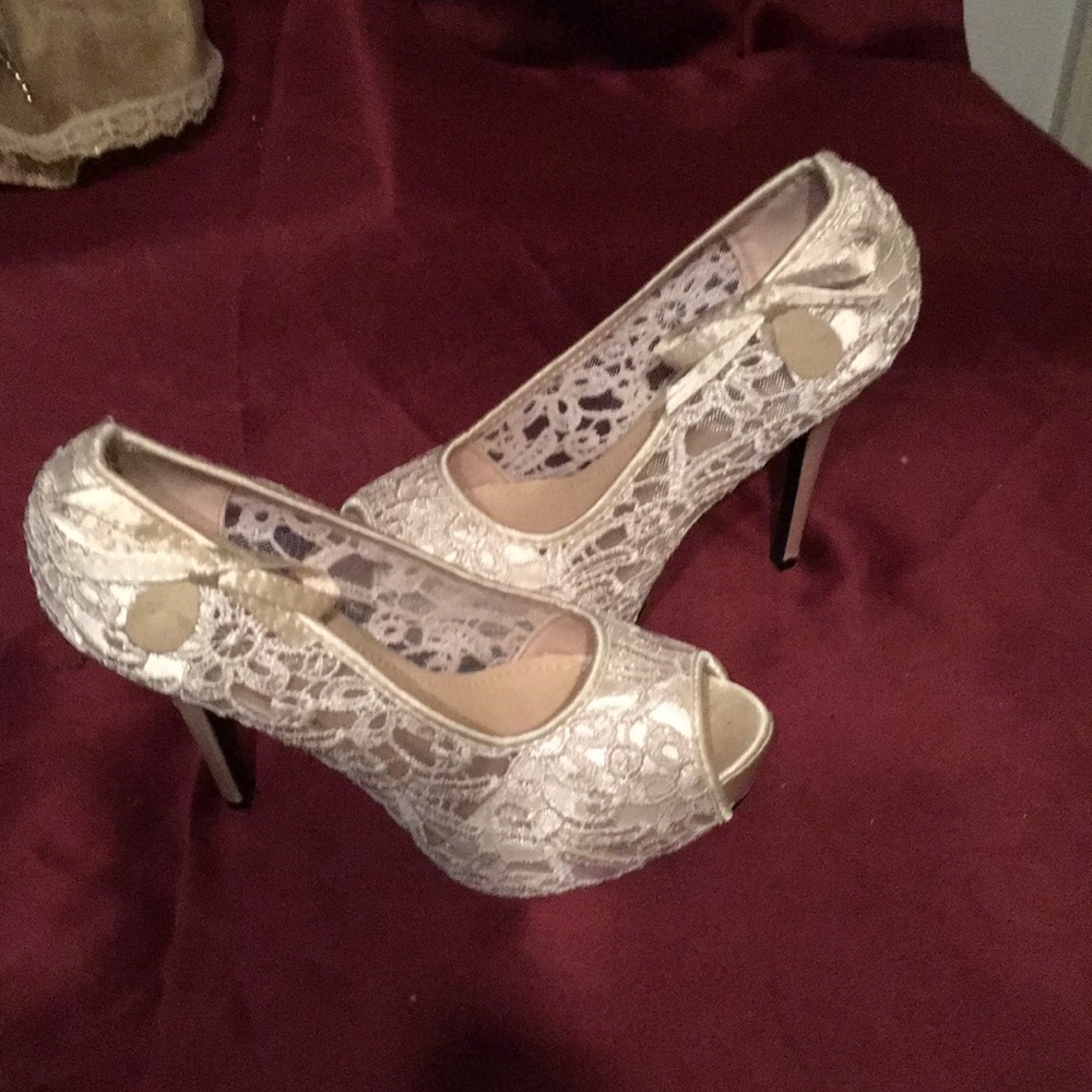 Off white heels